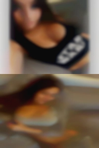 Lilwah9, discreet sexy